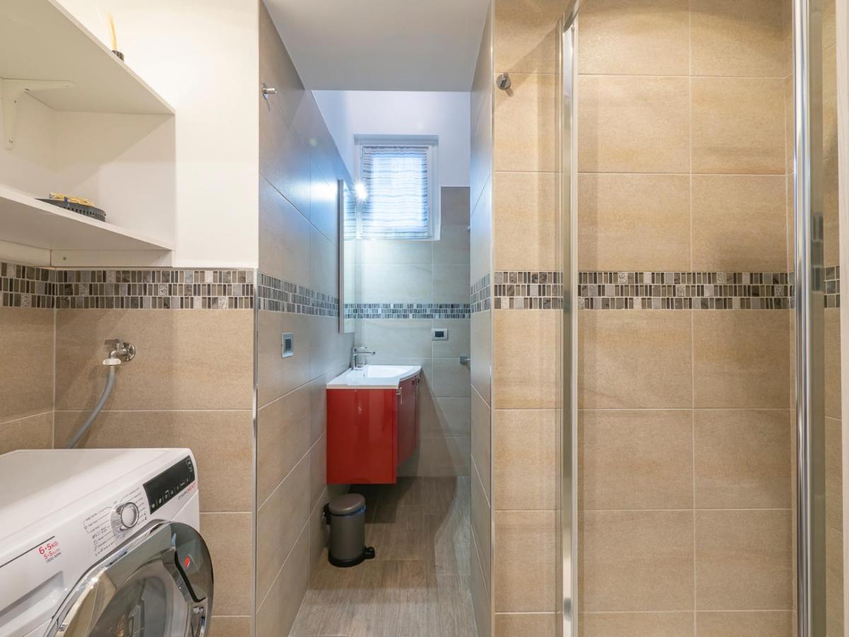 I Host Apartment - Montesuello 9 Mediolan Zewnętrze zdjęcie
